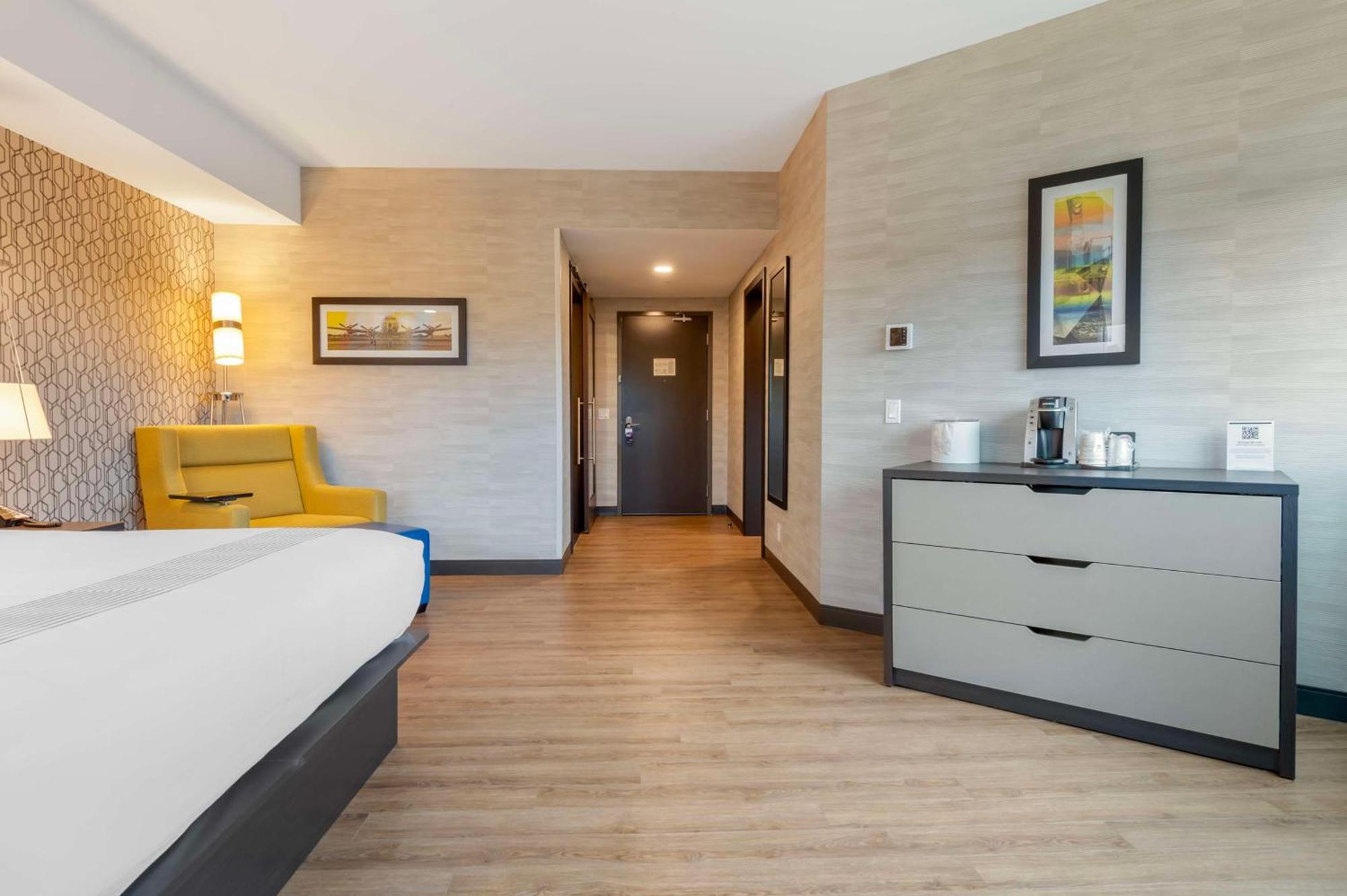 Glo Best Western Kanata Ottawa West Exterior foto