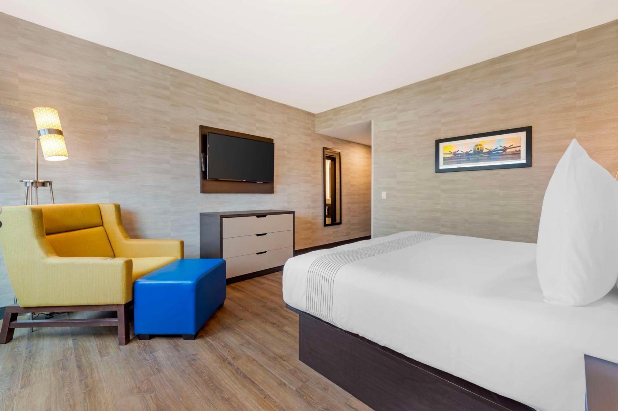 Glo Best Western Kanata Ottawa West Exterior foto