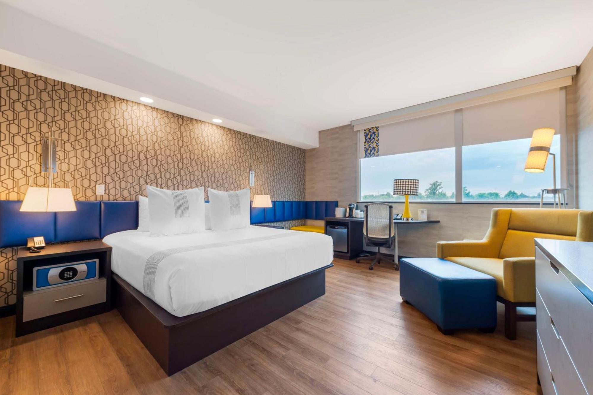 Glo Best Western Kanata Ottawa West Exterior foto